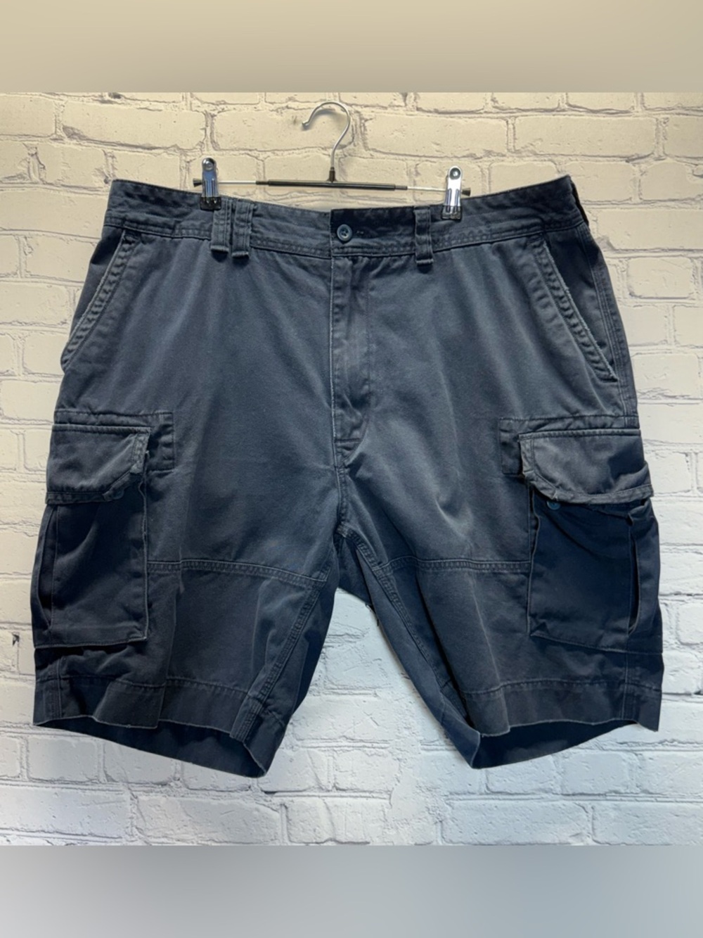 Polo Ralph Lauren men's blue cargo shorts, size 42T/42L, cotton.